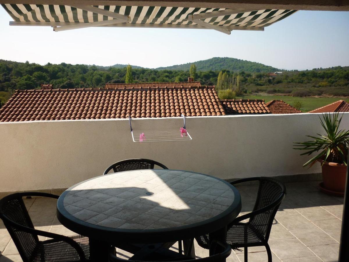 Apartmani Andrija Jezera Exterior photo